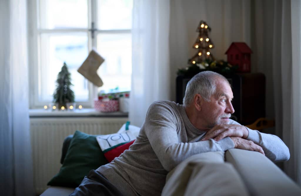 Sedie vuote a Natale: affrontare il vuoto della perdita nelle festività